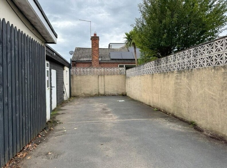 131 High St, Harrogate à louer - Photo du bâtiment - Image 3 de 3