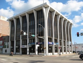 More details for 421 W Broadway, Council Bluffs, IA - Office for Lease