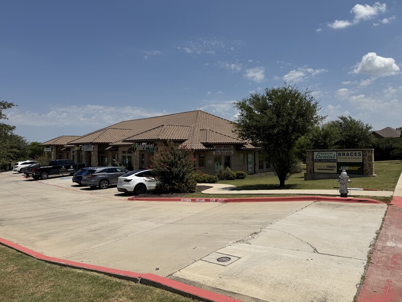 151 Ridge Point Pky, Keller, TX for lease - Building Photo - Image 3 of 9