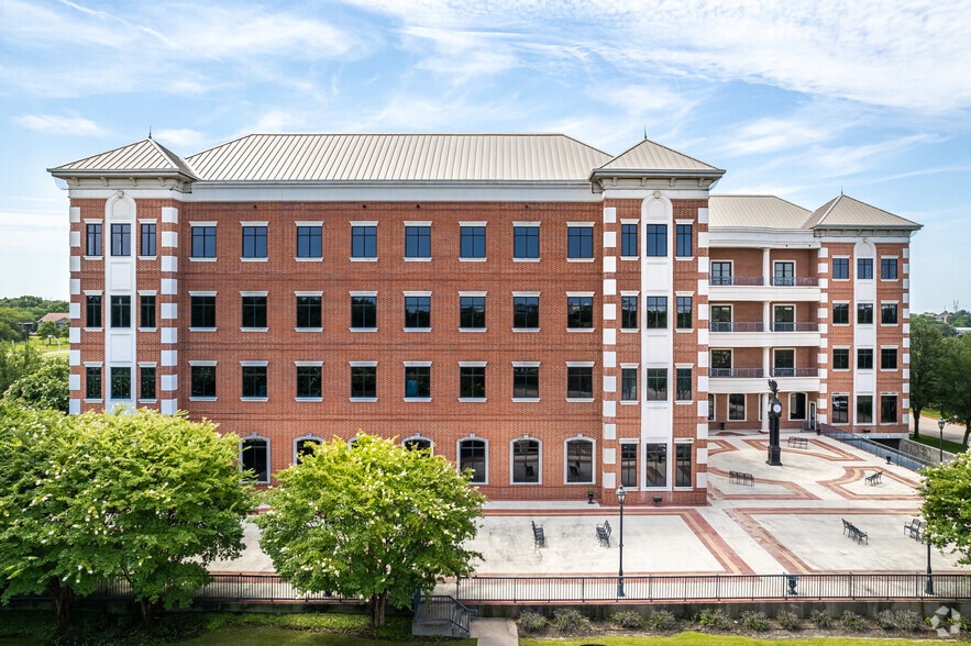 5000 Legacy Dr, Plano, TX for lease - Building Photo - Image 2 of 35