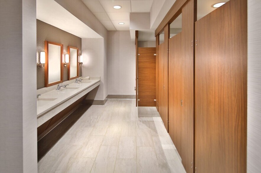 2301 Rexwoods Dr, Raleigh, NC à louer - Photo intérieure - Image 2 de 15