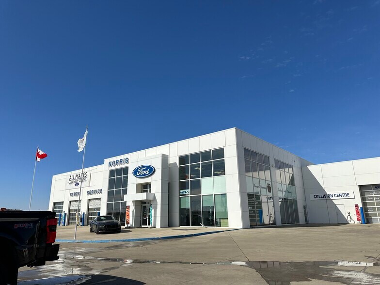 1501 30 St, Wainwright, AB à vendre - Photo du bâtiment - Image 2 de 8