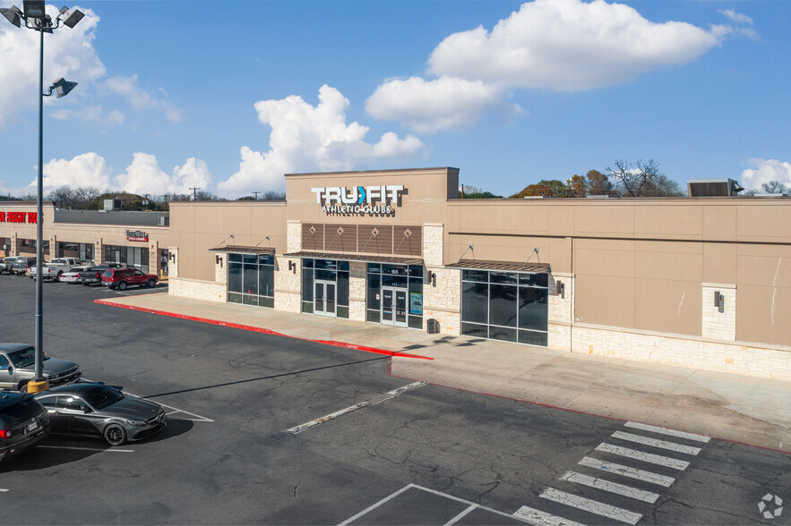 101-191 SW Military Dr, San Antonio, TX for lease - Building Photo - Image 1 of 48