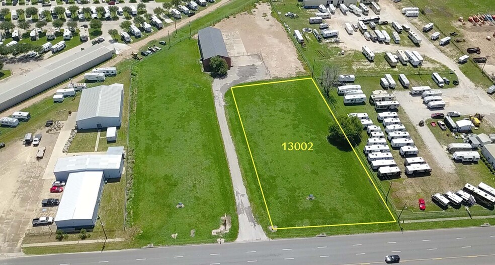 13002 N Navarro St, Victoria, TX à vendre - Photo du bâtiment - Image 3 de 6