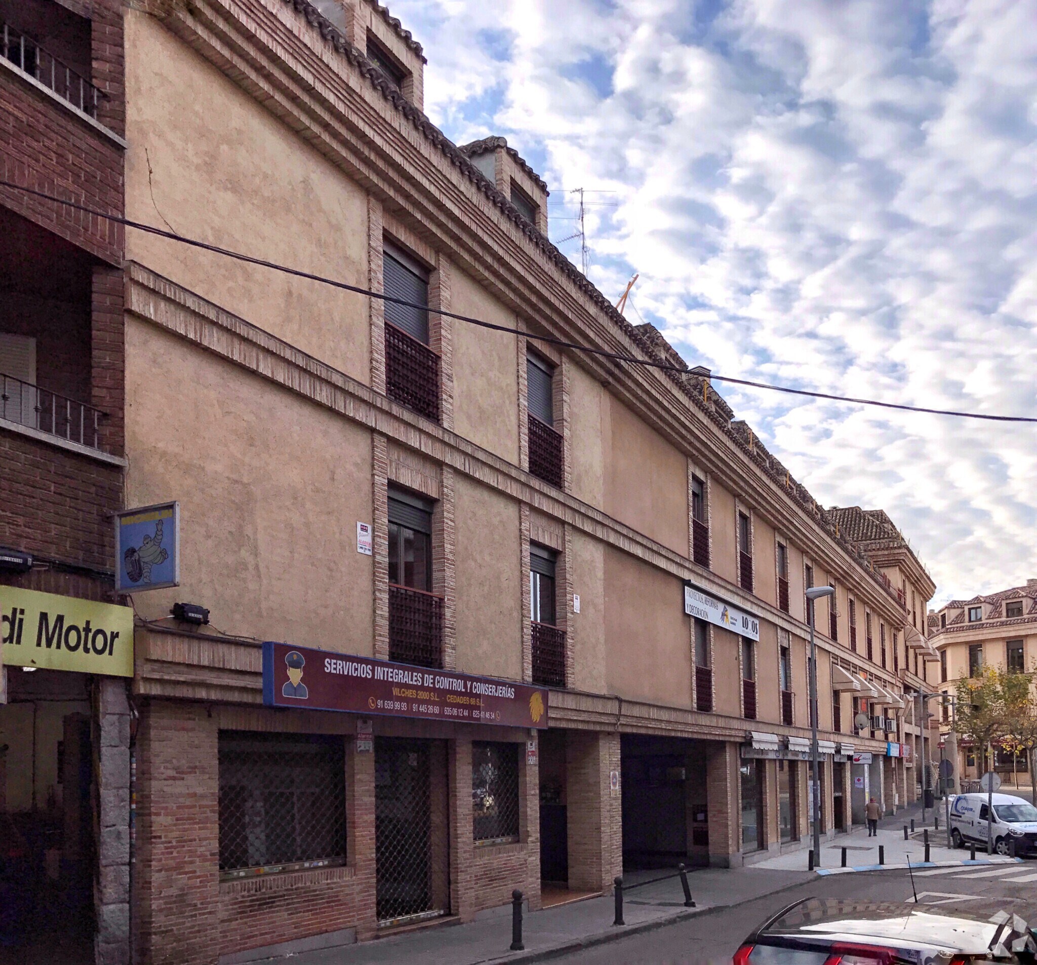 Multifamily in Las Rozas de Madrid, Madrid for sale Building Photo- Image 1 of 3
