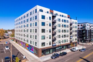 Plus de détails pour 500 W Lake St, Minneapolis, MN - Commerce de détail à louer