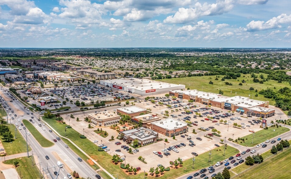N Pennsylvania Ave, Oklahoma City, OK for lease - Building Photo - Image 2 of 4
