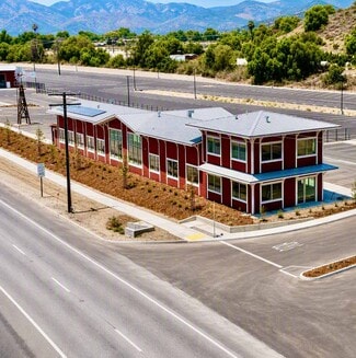 Plus de détails pour 35-39 E Telegraph Rd, Fillmore, CA - Bureau, Commerce de détail à louer