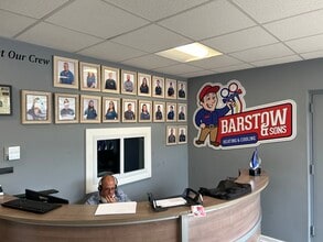 8176 Ritchie Hwy, Pasadena, MD for lease Building Photo- Image 1 of 4