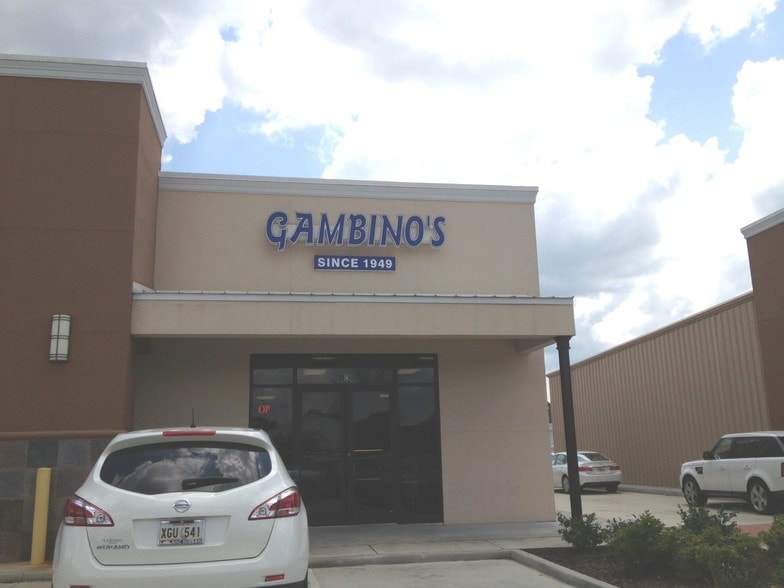 8342 Perkins Rd, Baton Rouge, LA for lease - Building Photo - Image 3 of 4