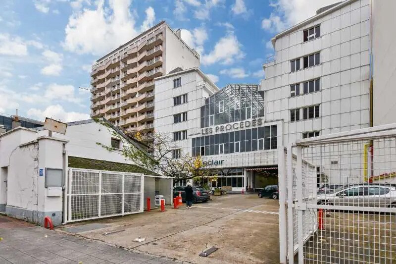 Bureau dans Vanves à louer - Photo du bâtiment - Image 2 de 5
