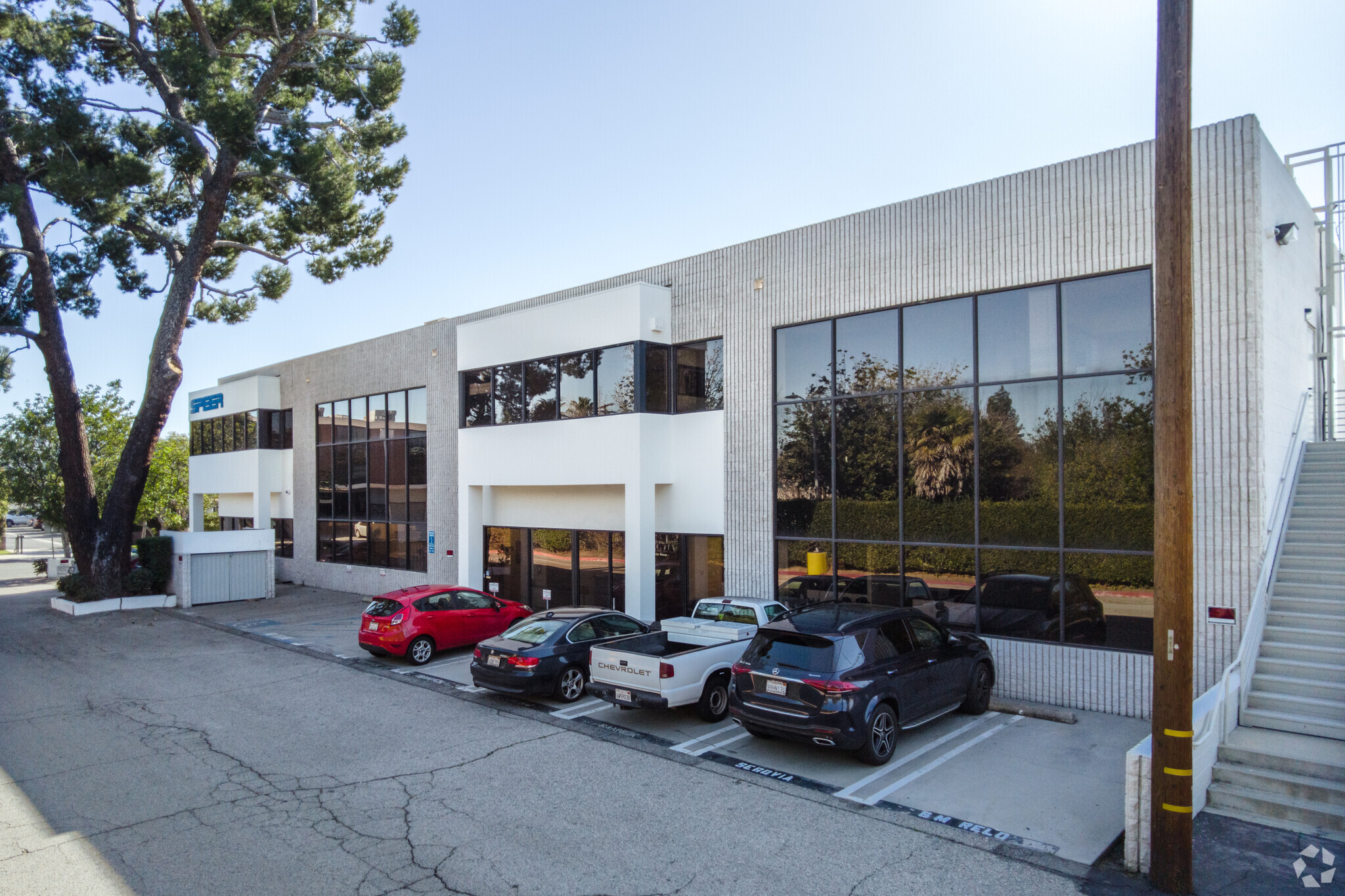 7141 Valjean Ave, Van Nuys, CA for lease Building Photo- Image 1 of 12