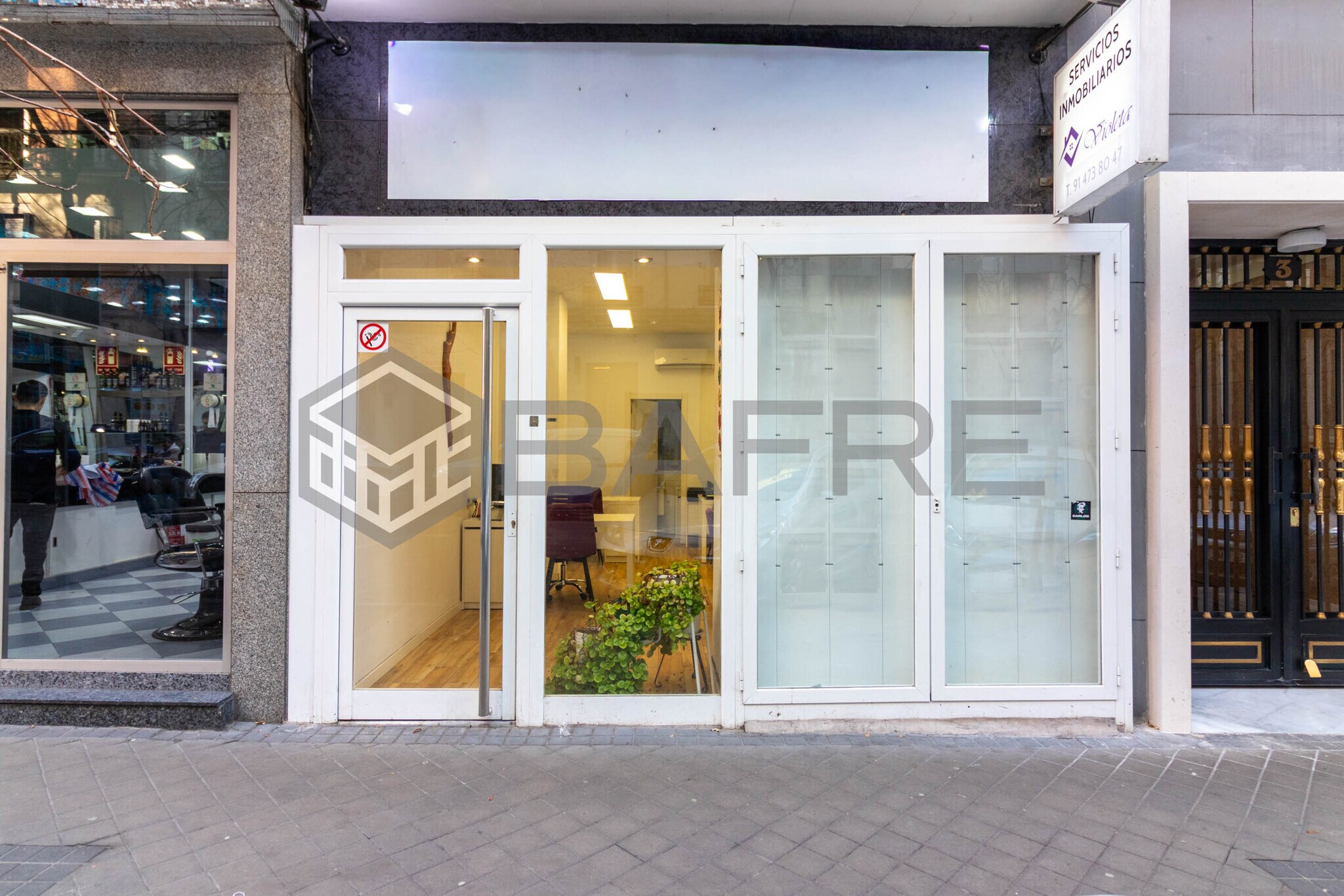 Bureau/Commerce de détail dans Madrid, Madrid à louer Photo intérieure- Image 1 de 7