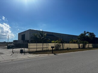 Plus de détails pour 761 Wesley Ave, Tarpon Springs, FL - Industriel à vendre