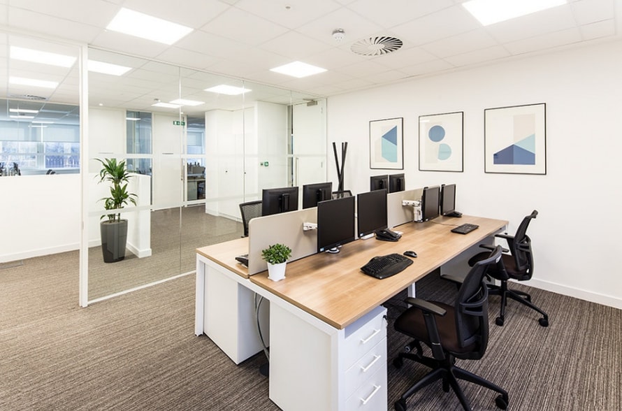 Addlestone Rd, Addlestone for lease - Interior Photo - Image 3 of 4