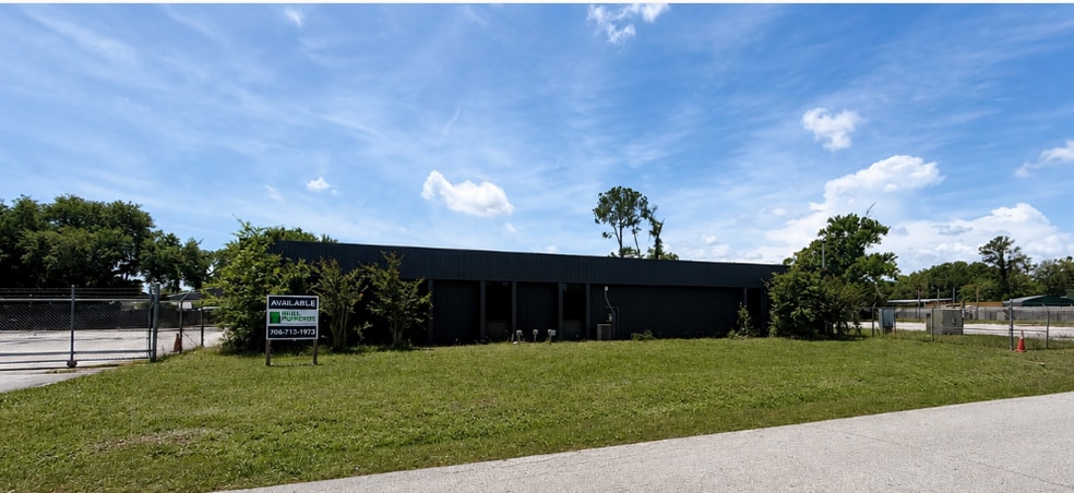 2502 Rolac Rd, Jacksonville, FL à louer - Photo du bâtiment - Image 2 de 16