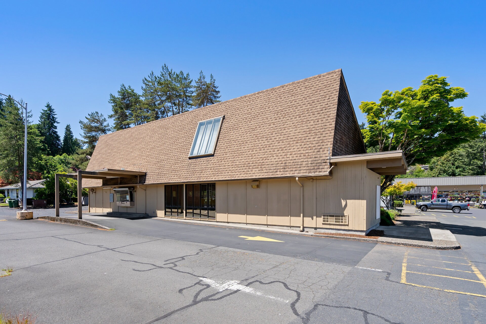 401 E Columbia River Hwy, Clatskanie, OR à louer Photo du bâtiment- Image 1 de 13