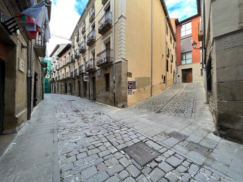 Calle de García Goyena, Tafalla, Navarre à vendre - Photo du bâtiment - Image 1 de 9