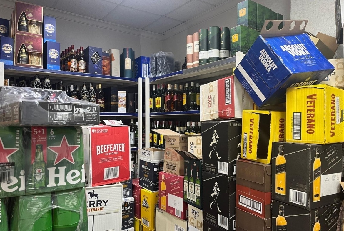 Madrid, MAD 28017 - Unit 001 - - Interior Photo - Image 1 of 14