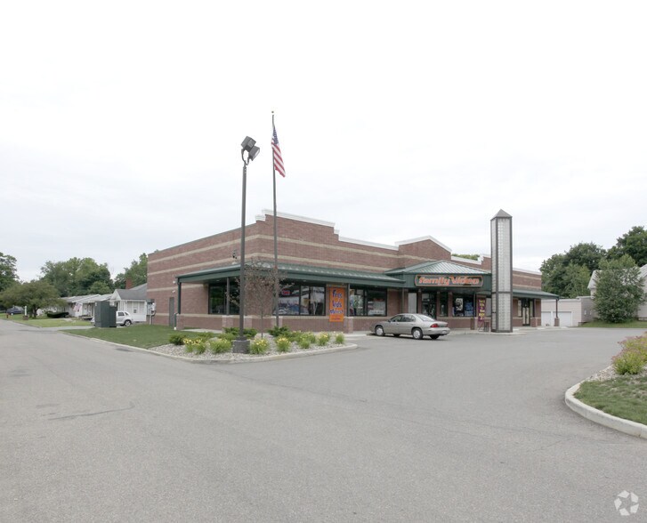 406-408 Coshocton Ave, Mount Vernon, OH à louer - Photo du bâtiment - Image 1 de 3