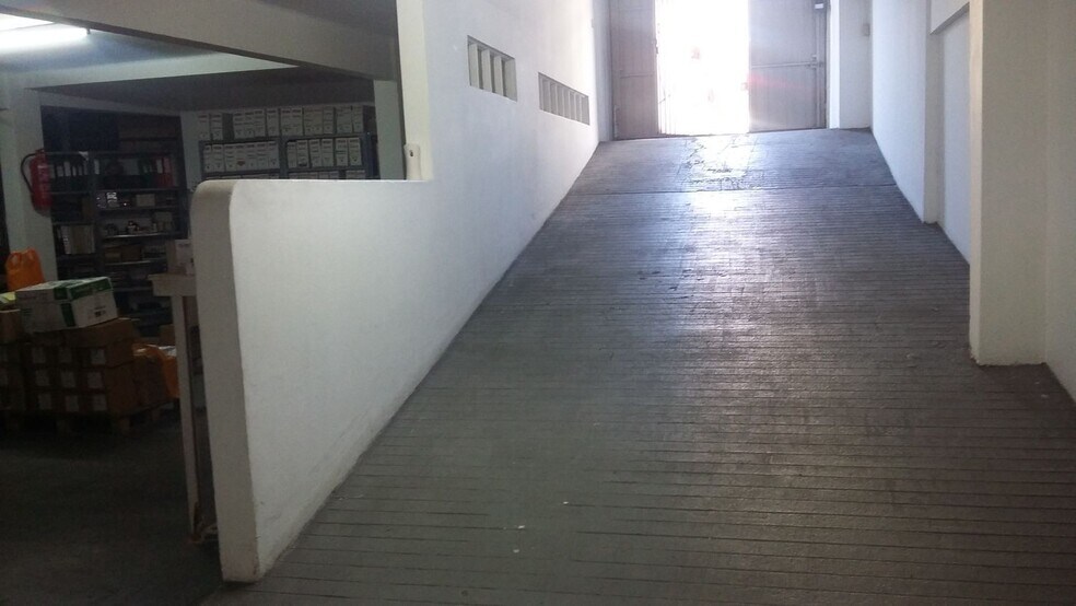 Commerce de détail dans Vigo à vendre - Photo du bâtiment - Image 3 de 14