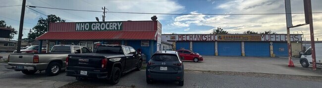 Plus de détails pour 506 Houston Blvd, South Houston, TX - Commerce de détail à vendre