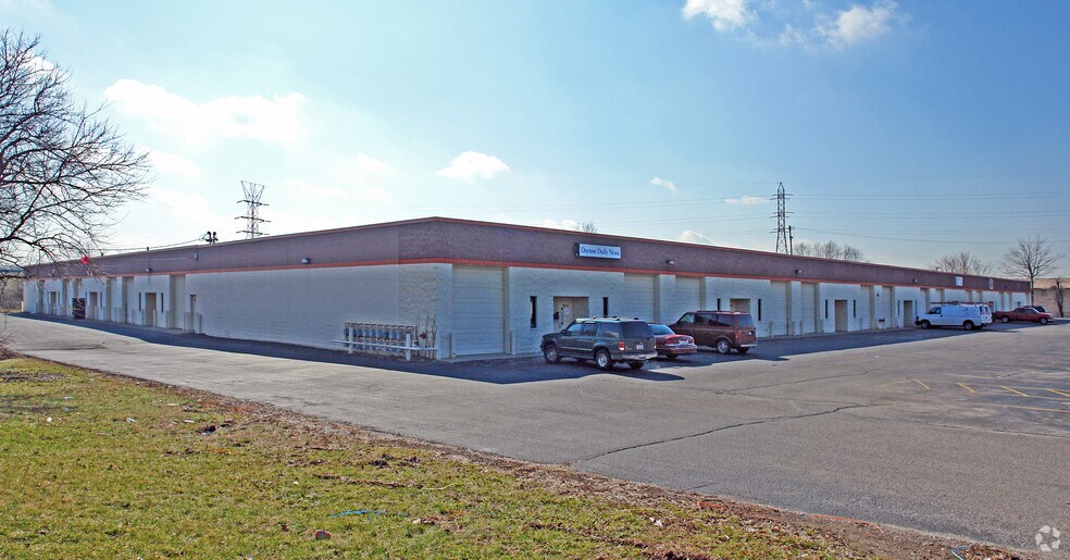 1834-1918 Valley St, Dayton, OH for lease - Primary Photo - Image 1 of 7