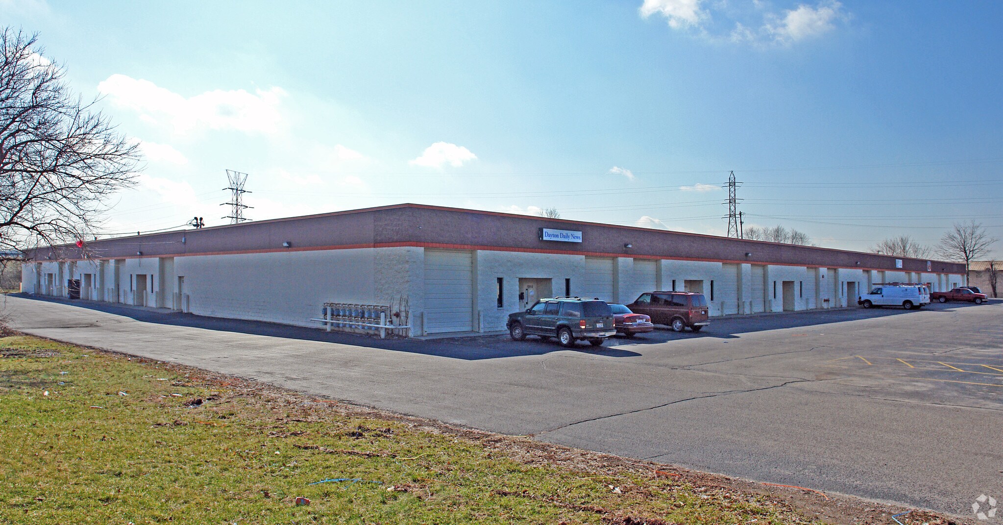 1834-1918 Valley St, Dayton, OH for lease Primary Photo- Image 1 of 8