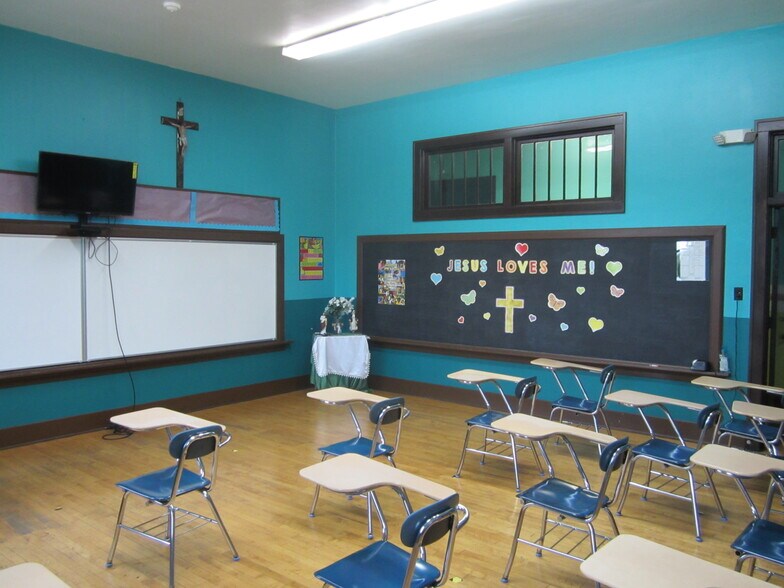 206 E 25th St, Chicago Heights, IL à vendre - Photo intérieure - Image 3 de 4