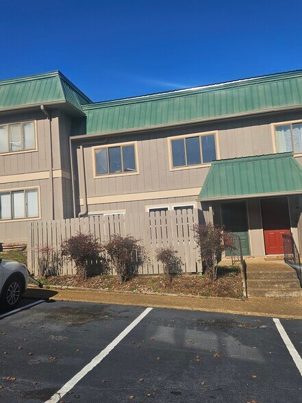 2225 Golf Rd SW, Huntsville, AL à vendre - Photo du bâtiment - Image 3 de 46