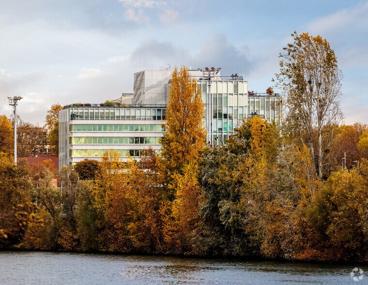 40-52 Boulevard Du Parc, Neuilly-sur-Seine à louer - Photo du bâtiment - Image 2 de 4