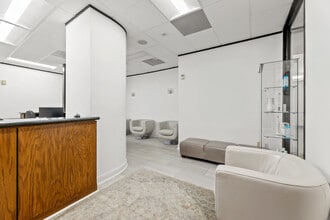 4900 Woodway Dr, Houston, TX for lease Interior Photo- Image 2 of 11