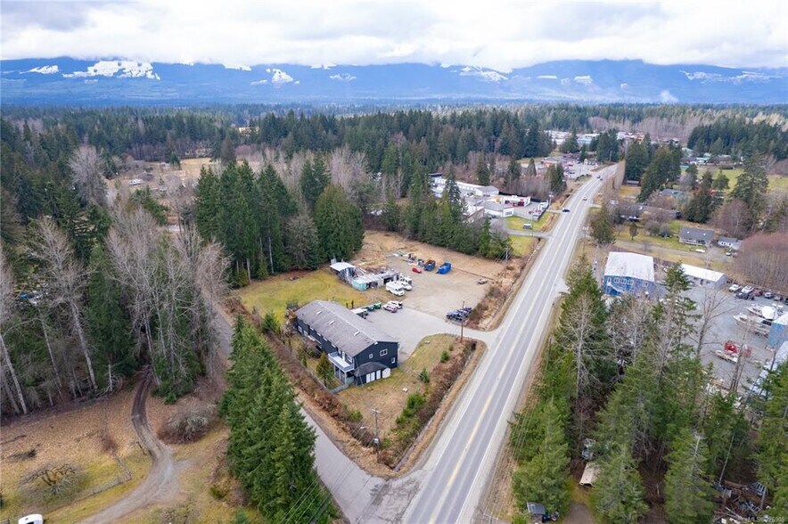 2430 Alberni Hwy, Coombs, BC for sale - Primary Photo - Image 1 of 1