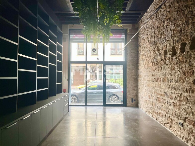 130 Rue Vauban, Lyon for lease - Interior Photo - Image 1 of 6