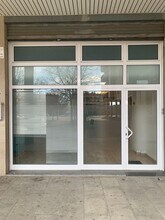 Commerce de détail dans Castellar del Vallès, Barcelona à louer Photo du bâtiment- Image 2 de 7