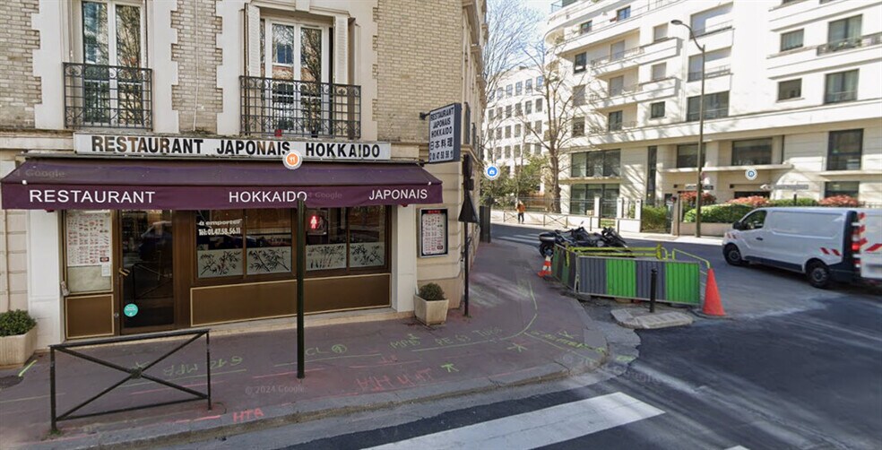 Retail in Levallois-Perret for lease - Building Photo - Image 3 of 4