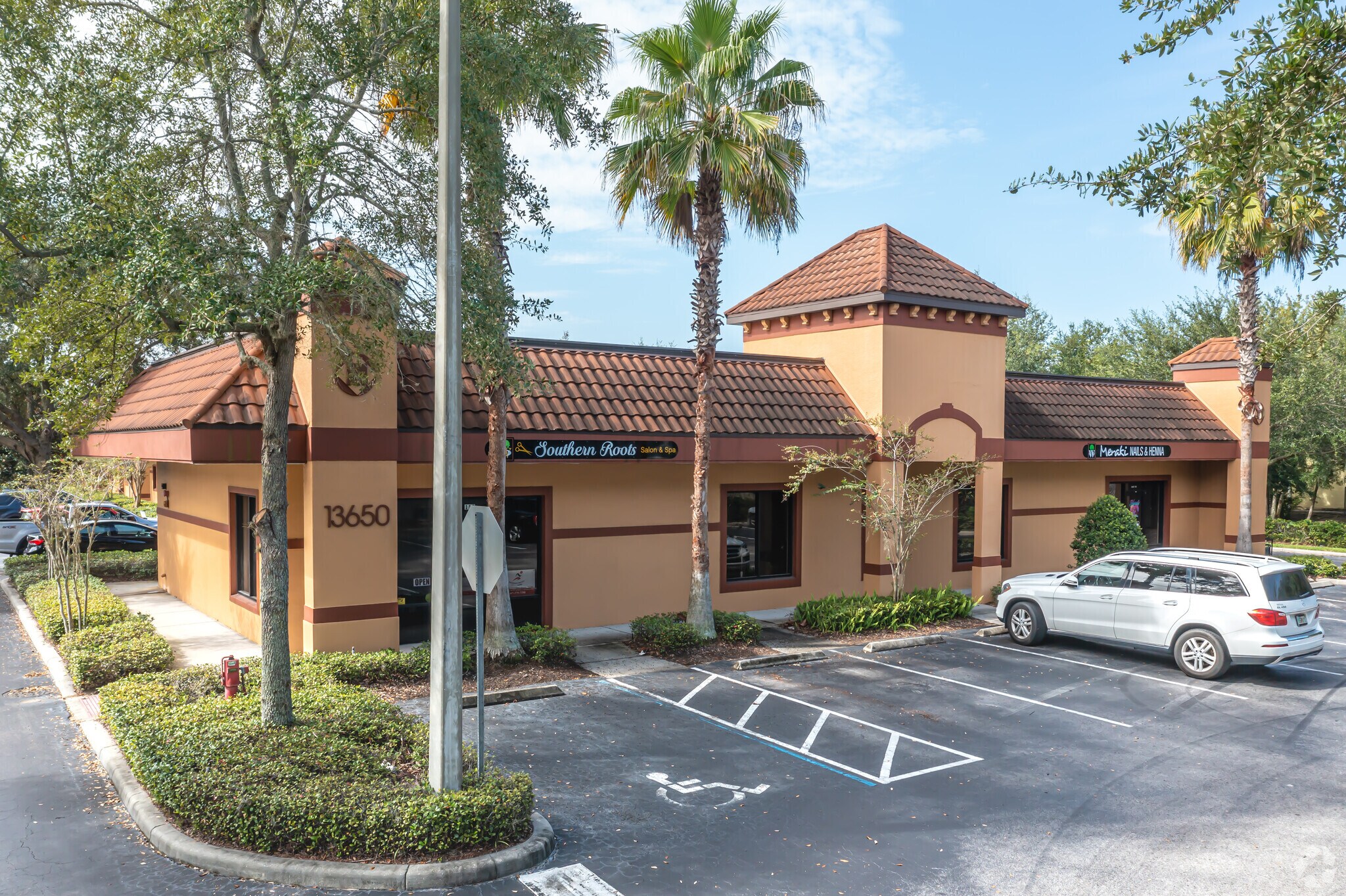 13650 W Colonial Dr, Winter Garden, FL for lease Primary Photo- Image 1 of 27
