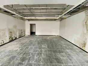 56 Christchurch Rd, Reading for lease Interior Photo- Image 1 of 2