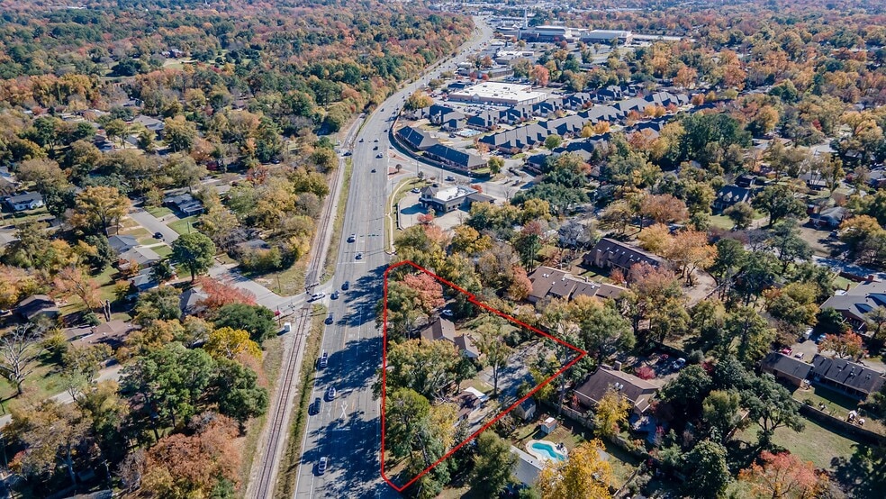 3 Property Package - S. Beckham Ave. portfolio of 3 properties for sale on LoopNet.ca - Aerial - Image 2 of 18