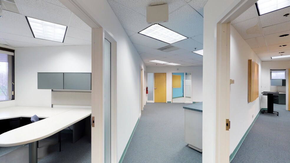 959 Route 46 E, Parsippany, NJ à louer - Numérisation 3D de Matterport - Image 2 de 6