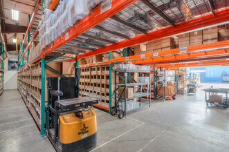 1305-1309 SE Armour Rd, Bend, OR for lease Interior Photo- Image 2 of 5