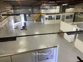 Flex in Vaulx-en-Velin for lease Interior Photo- Image 1 of 7