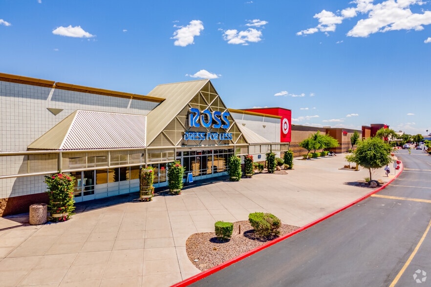 4505-4531 E Thomas Rd, Phoenix, AZ à louer - Photo du bâtiment - Image 3 de 20