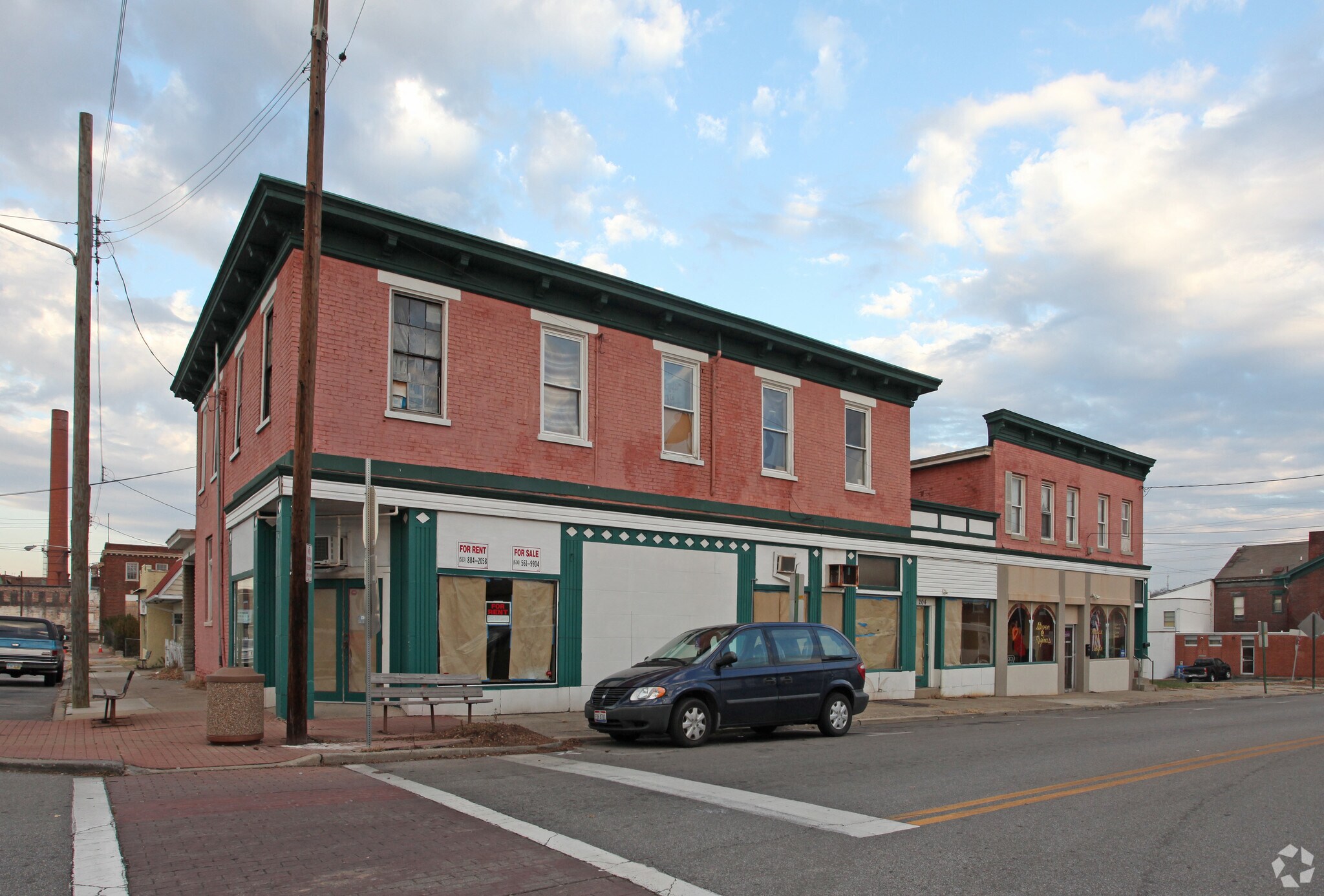 200-206 Dunn St, Cincinnati, OH for lease Primary Photo- Image 1 of 4