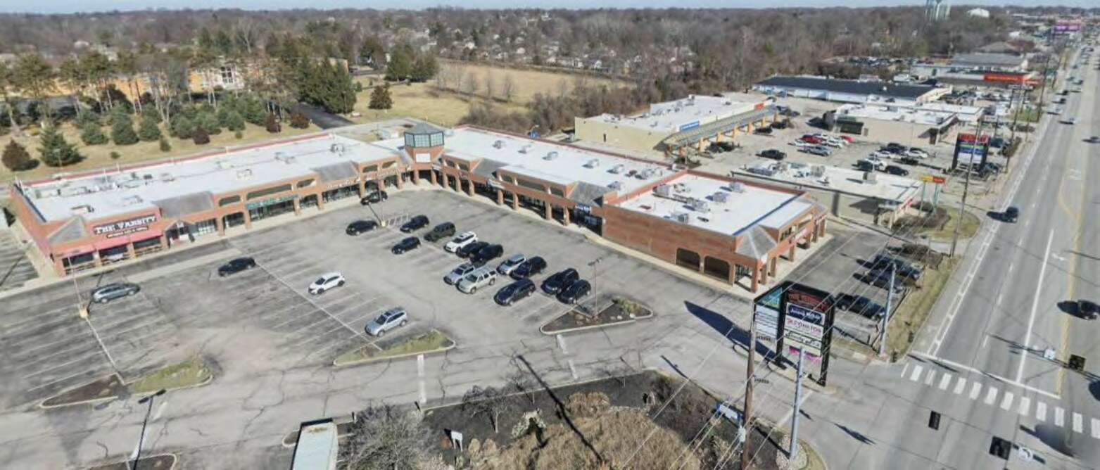 8104-8148 Beechmont Ave, Cincinnati, OH for lease Building Photo- Image 1 of 10