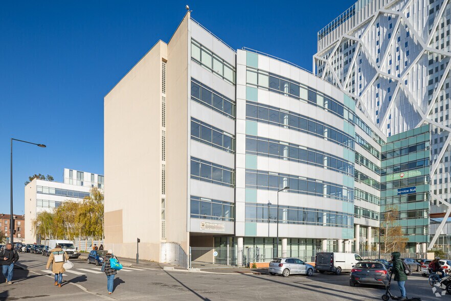 5-9 Rue Pleyel, Saint-Denis à louer - Photo du bâtiment - Image 2 de 5
