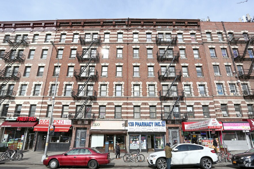 3409-3411 Broadway, New York, NY à louer - Photo du bâtiment - Image 3 de 6