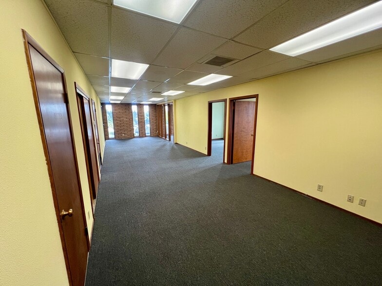 125 Mission St, Santa Cruz, CA for lease - Building Photo - Image 2 of 9