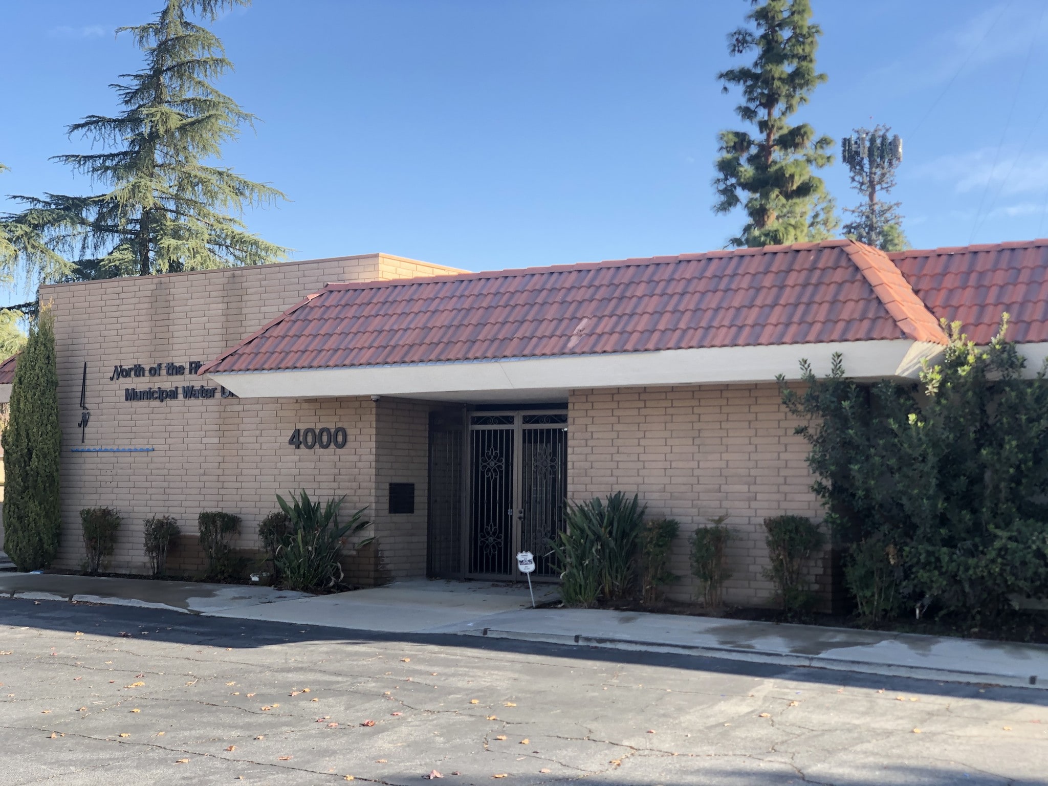 4000 Rio Del Norte St, Bakersfield, CA for lease Primary Photo- Image 1 of 6
