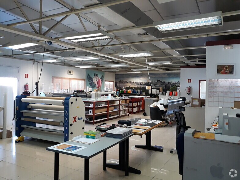 Industrial in Madrid, Madrid for sale - Interior Photo - Image 1 of 1